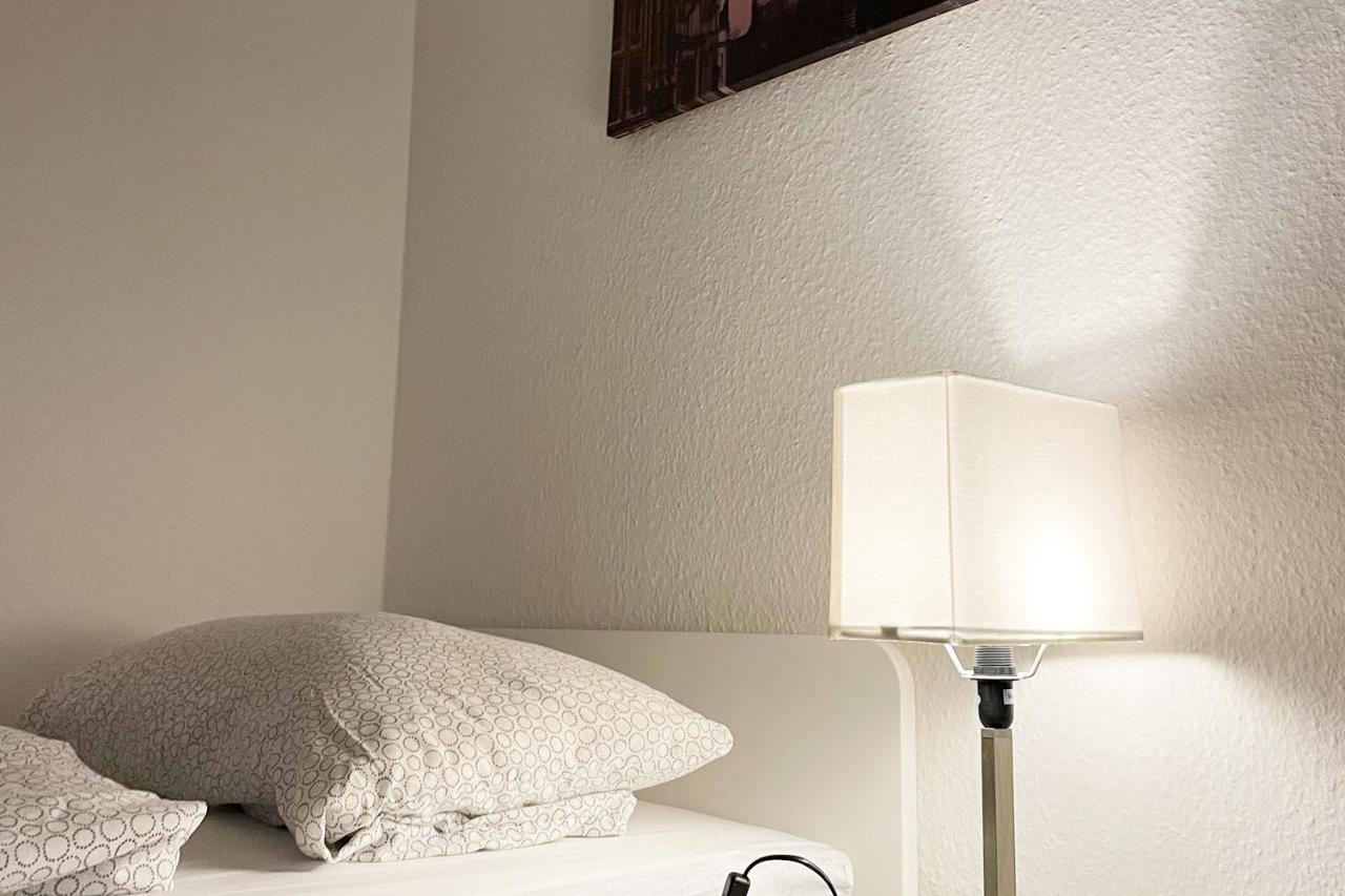Work & Stay Im Herzen Von Celle Mit Tv Und Wlan Bagian luar foto